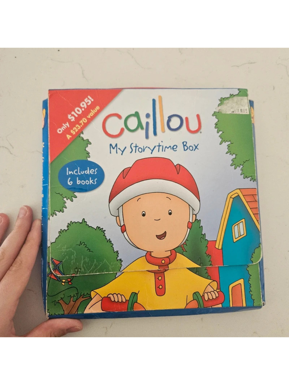 Caillou My Storytime Box 6 Book Set 2011 Chouette PBS Kids Complete